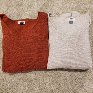 Old Navy V neck sweater bundle